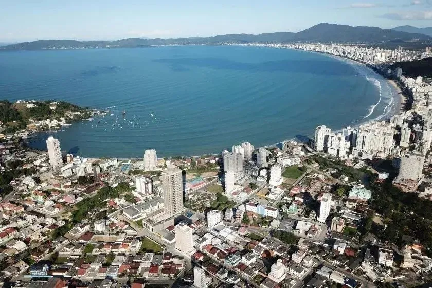 Apartamentos em Itapema — foto 2