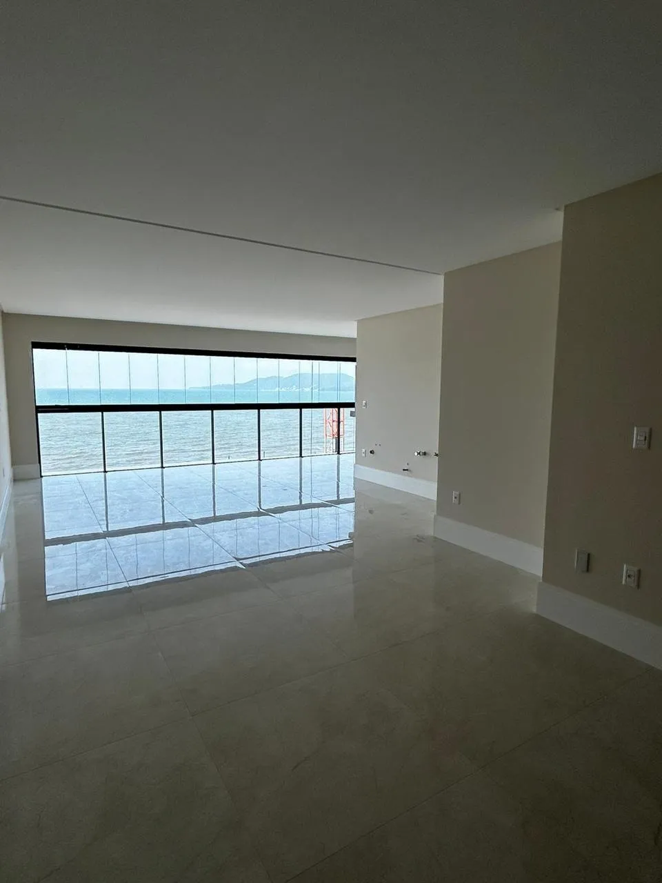 Apartamentos em Itapema - foto 1