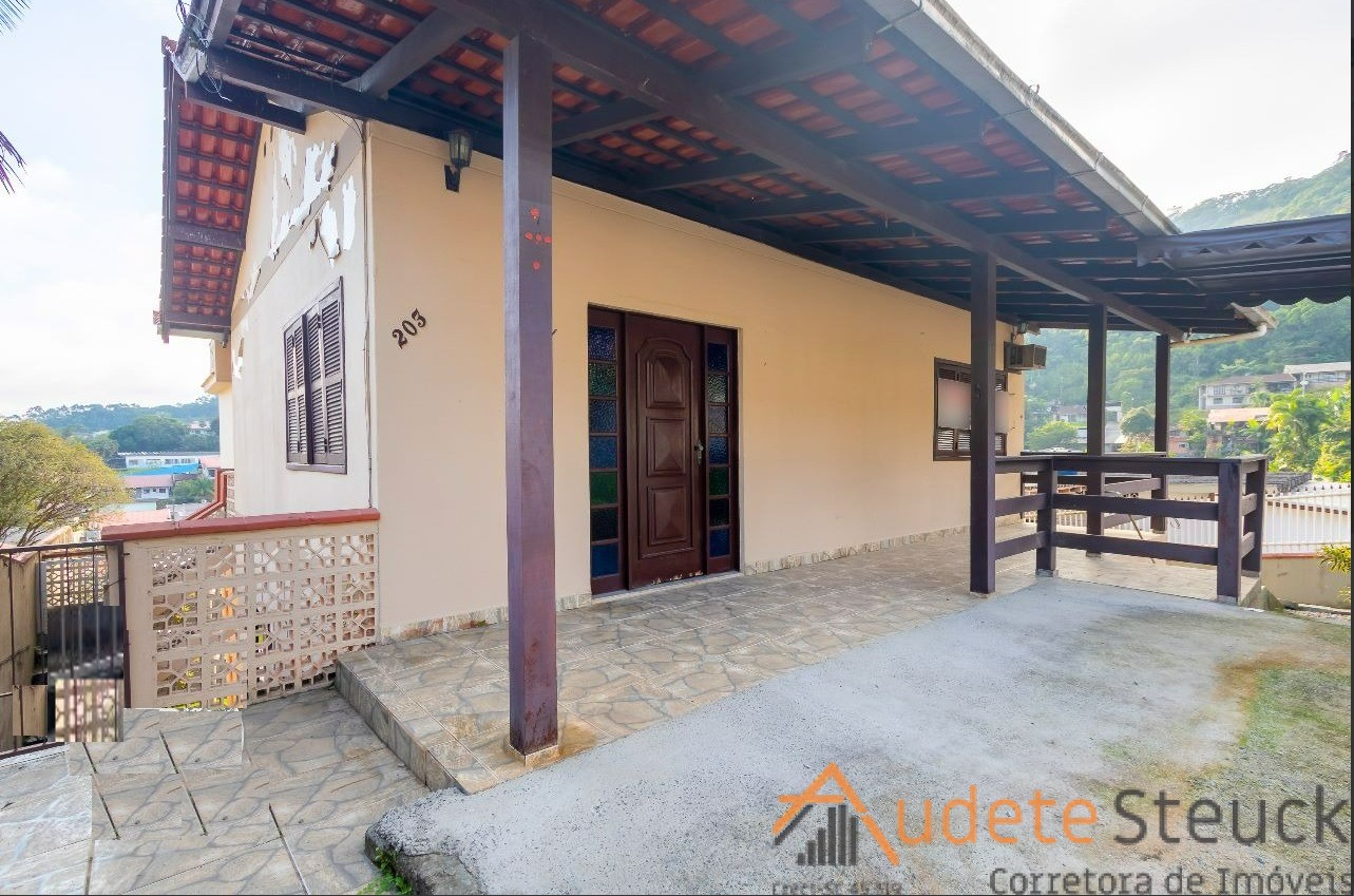 Casa · à venda · 181m² · Centro, Blumenau