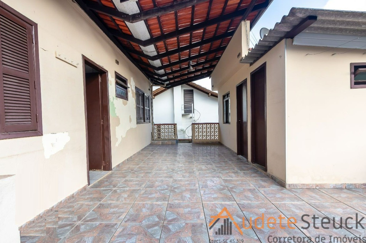 Casa · à venda · 181m² · Centro, Blumenau
