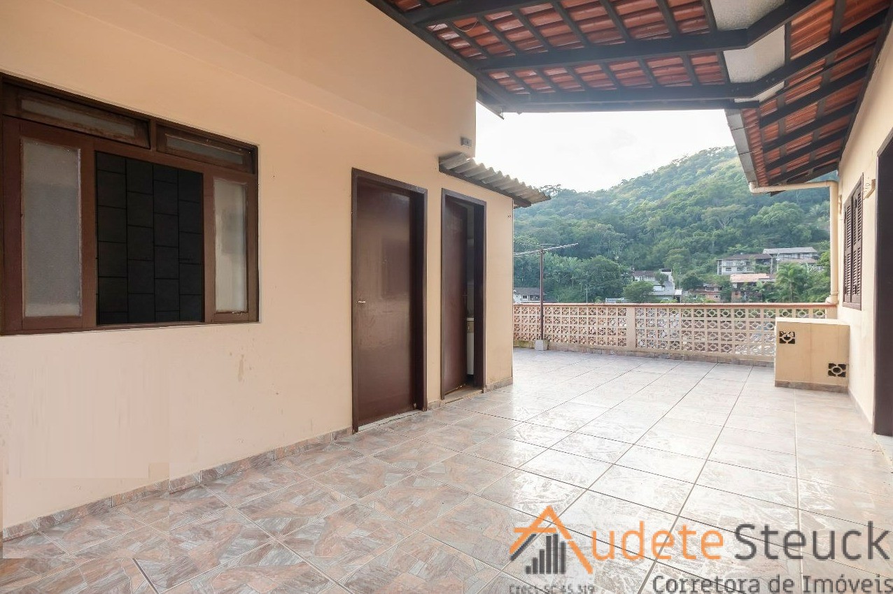 Casa · à venda · 181m² · Centro, Blumenau
