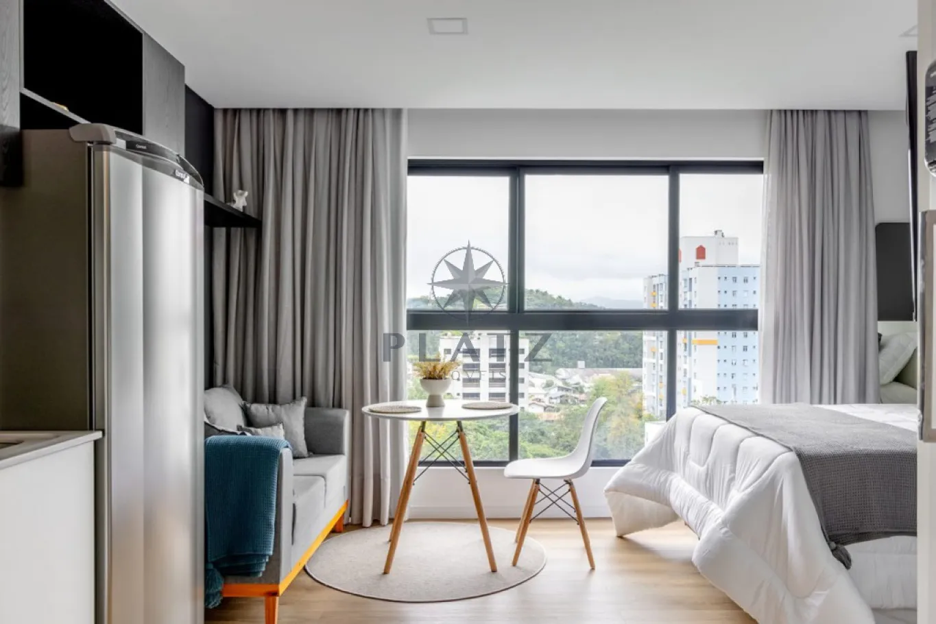 Venha morar em um loft novo, mobiliado e decorado, pronto para você se mudar e aproveitar o melhor da região de Blumenau, no edifício mais moderno e conectado. — foto 2