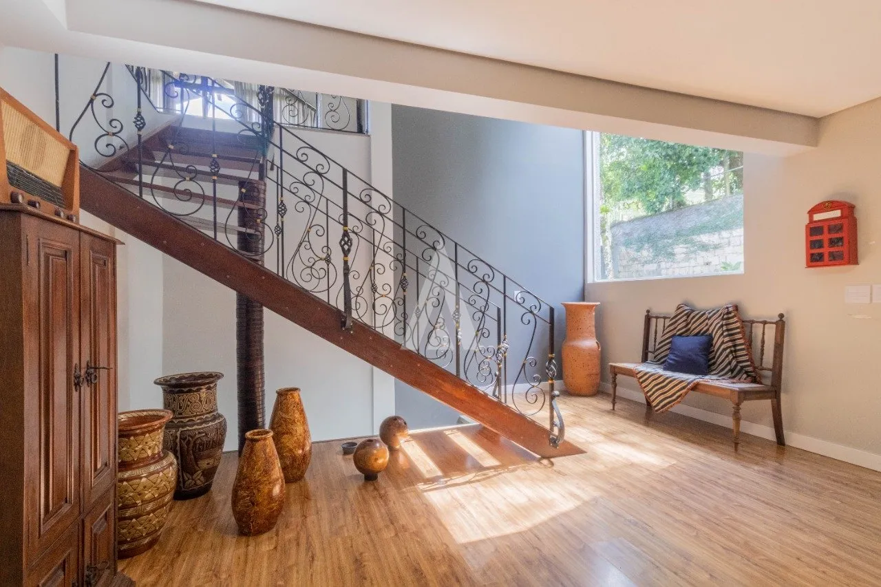 Casa com 4 suítes à venda no bairro Anita Garibaldi em Joinville-SC por R$2.500.000,00. - foto 1
