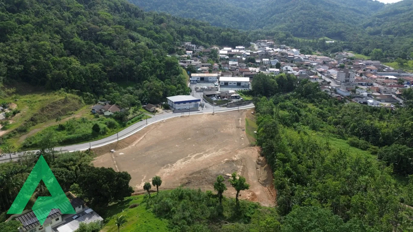 Oportunidade para Empresas - Terreno com 10 mil m à venda, no Bairro Velha Central em Blumenau! — foto 5