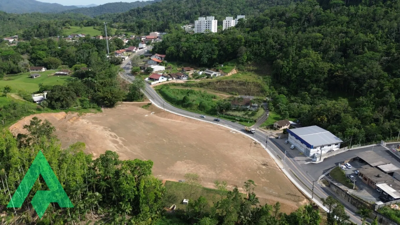 Oportunidade para Empresas - Terreno com 10 mil m à venda, no Bairro Velha Central em Blumenau! — foto 7