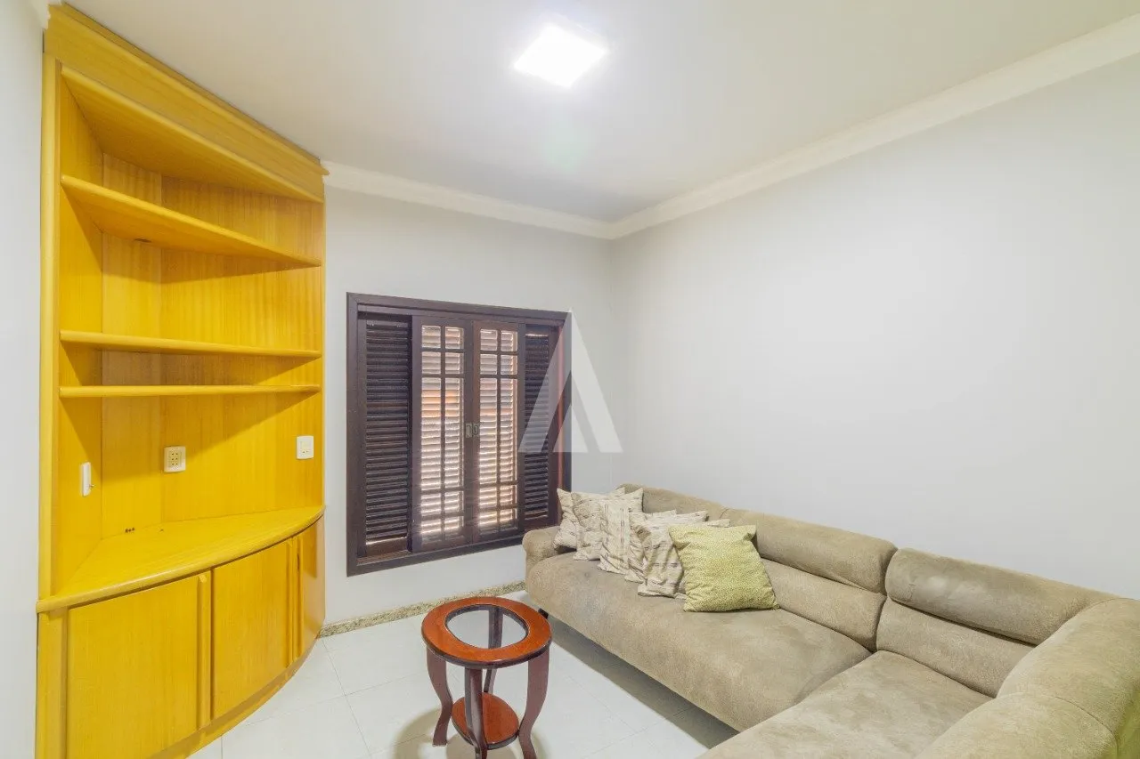 Sobrado com 1 suíte(s) mais 2 quarto(s) à venda no bairro Saguaçu em Joinville, por R$ 1.400.000.00. — foto 7