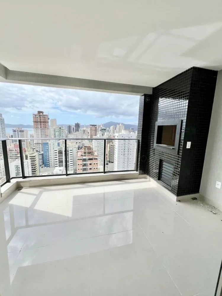 Apartamento com 3 dormitórios à venda no bairro Centro em Itapema/SC - foto 1