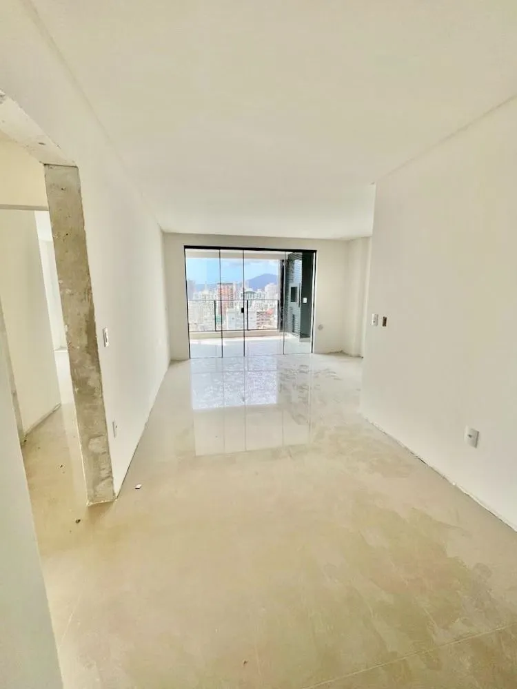 Apartamento com 3 dormitórios à venda no bairro Centro em Itapema/SC — foto 3