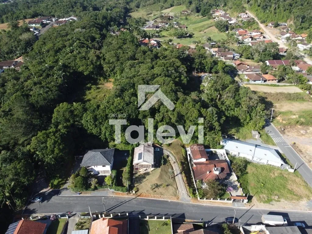 Casa com amplo terreno em Pomerode perto do Komprão, Pórtico, Rota Enxaimel e ótimos restaurantes. — foto 4