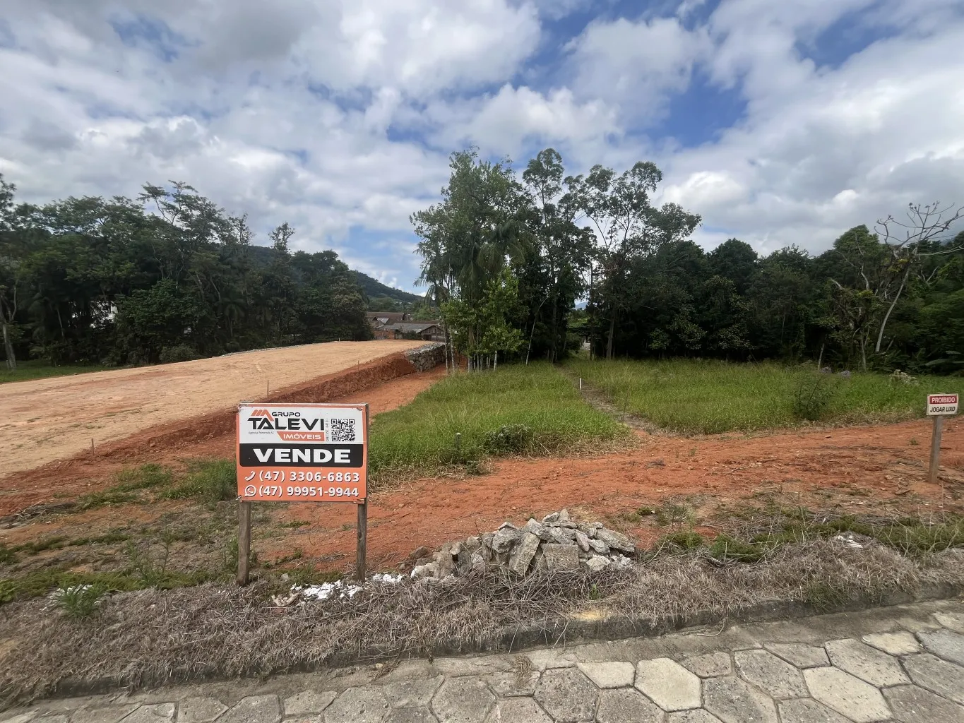 Terreno Central em Pomerode com Viabilidade para Construção Vertical — foto 5