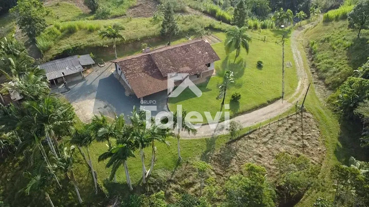Chácara com uma linda casa localizada na encantadora cidade turística de Pomerode, SC — foto 6