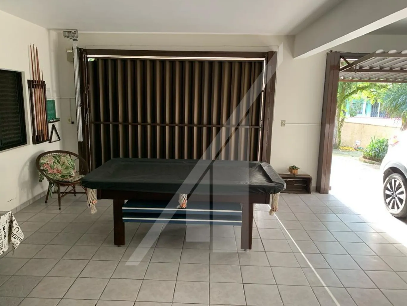 RESIDENCIA DE ALVENARIA - INDAIAL Terreno com 506,27m2(27,42mt-27,42mt x18,59mt - 18,59mt ). Área construída 140,25m2 — foto 6
