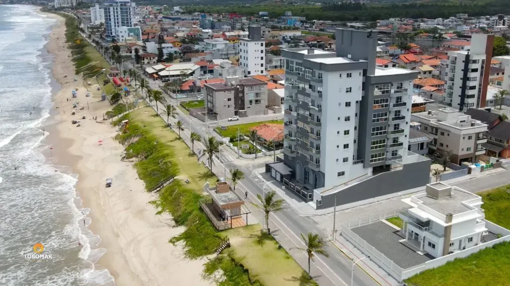 Apartamento frente mar, mobiliado, 04 suítes!! Praia do Tabuleiro Barra Velha SC — foto 2