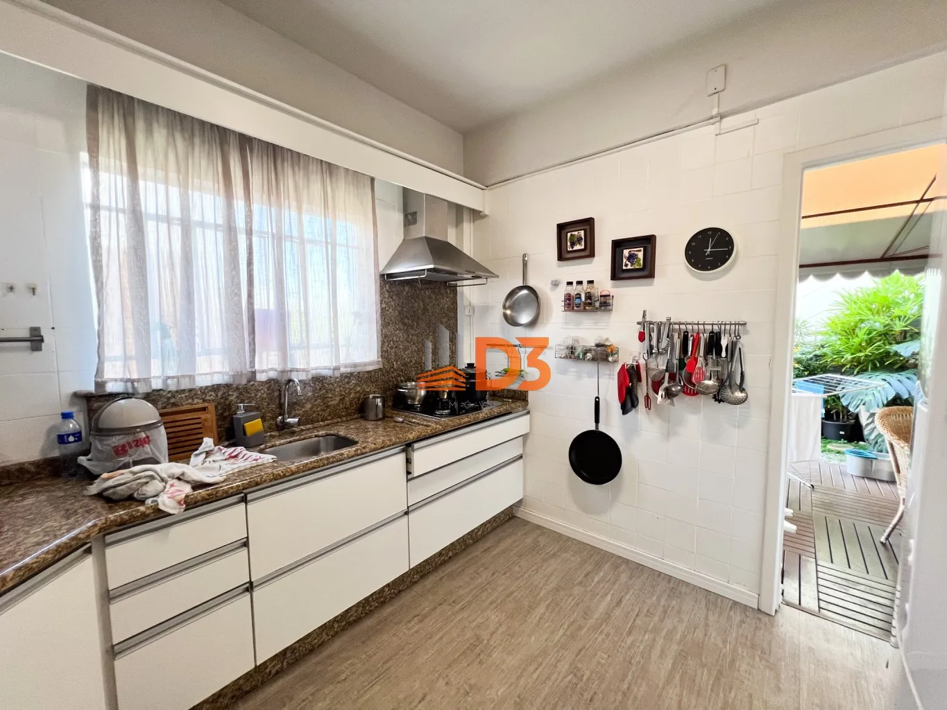 Belíssima casa na região da Escola Agrícola — foto 3
