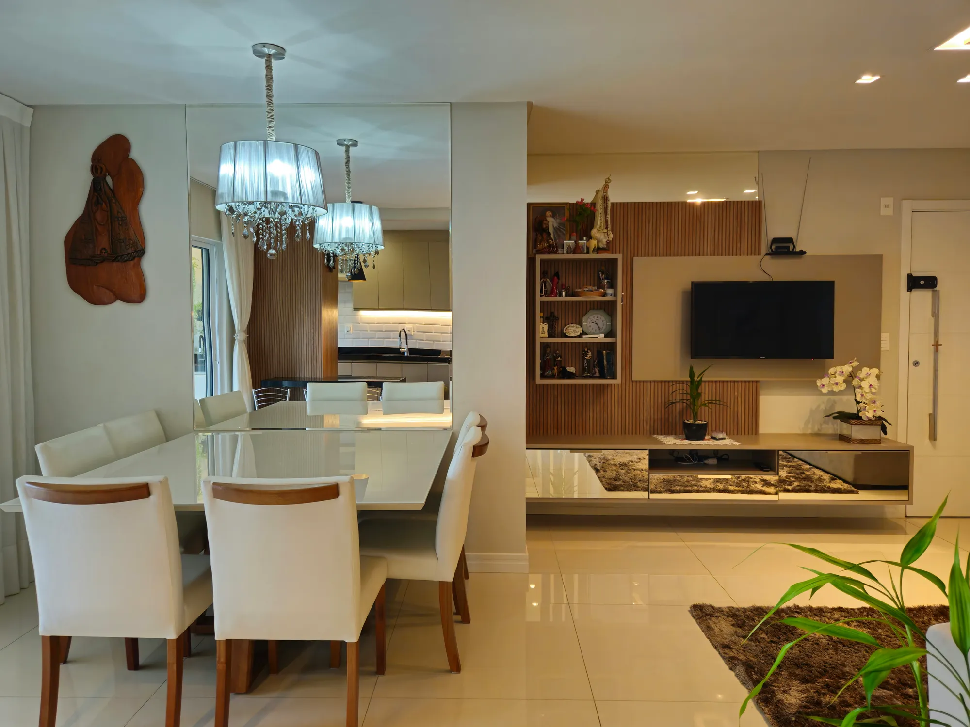 Apartamento com 2 suítes e duas vagas! — foto 4