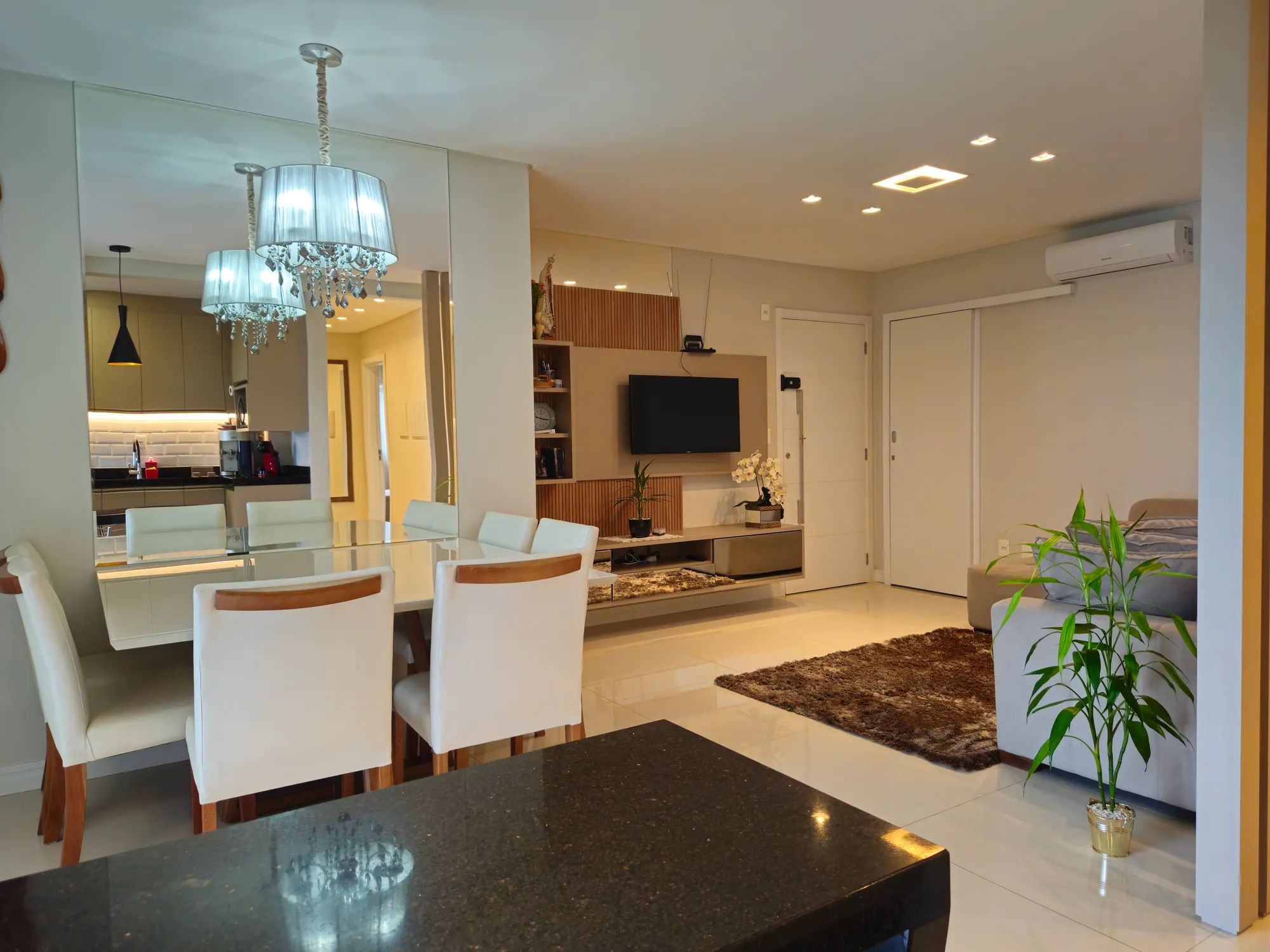 Apartamento com 2 suítes e duas vagas! — foto 5