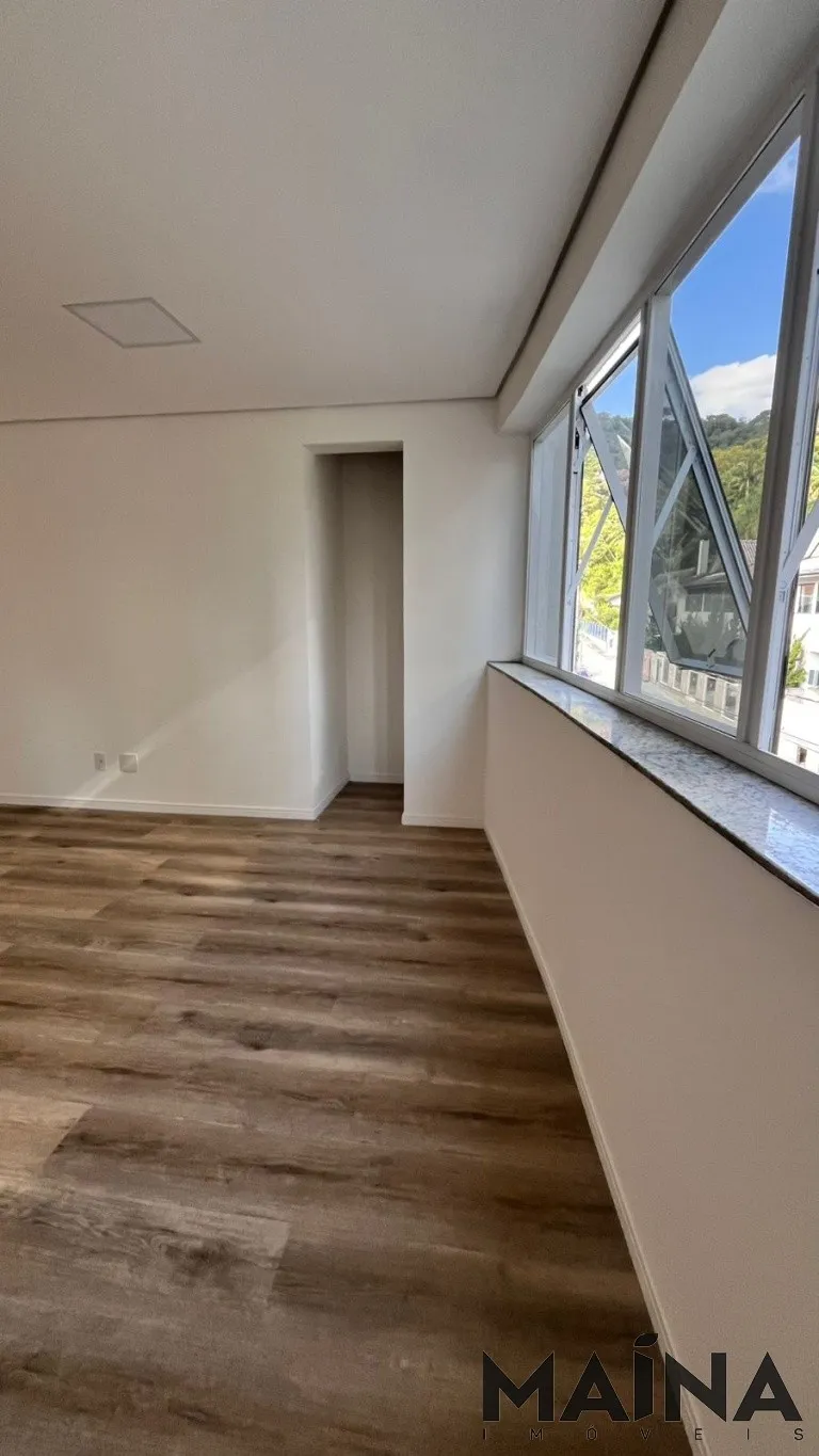Sala comercial no centro de Blumenau — foto 3