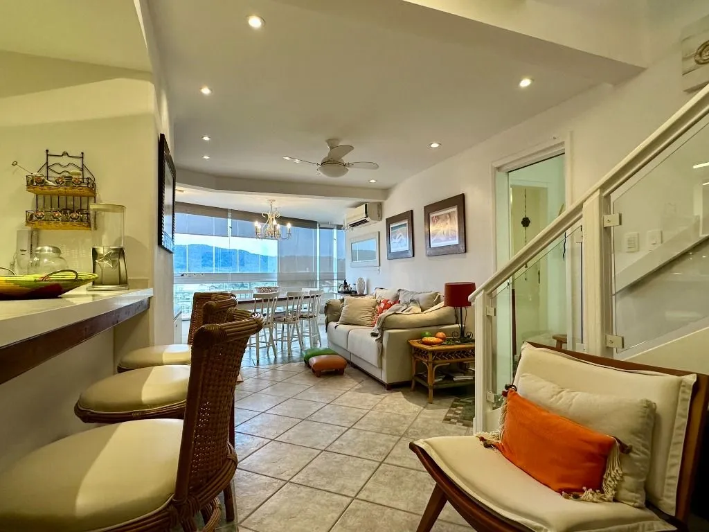 Apartamento à venda com 4 quartos e 1 suíte, 2 vagas, 186m² no Jurerê Internacional, Florianópolis - foto 1