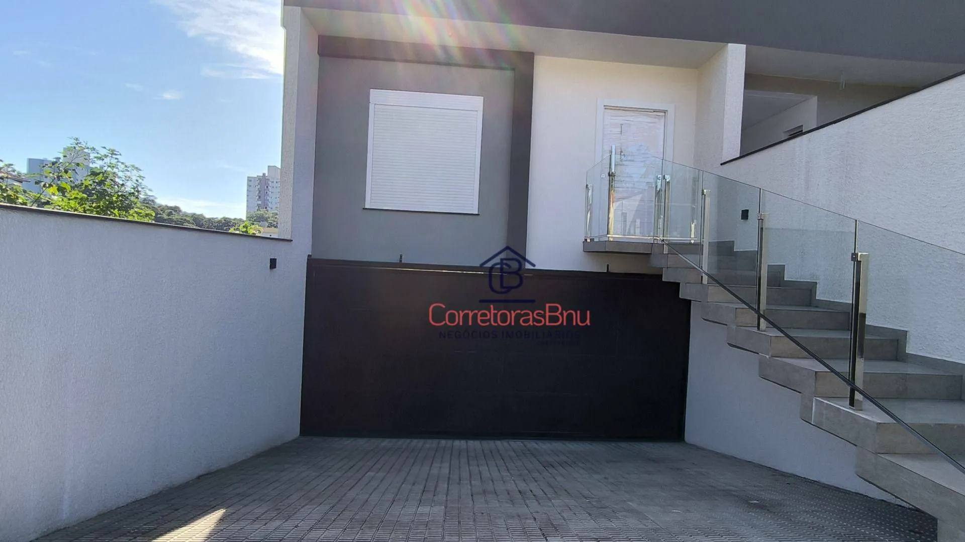 Sobrado com 3 dormitórios à venda, 263 m por R$ 1.050.000,00 - Velha - Blumenau/SC - foto 1