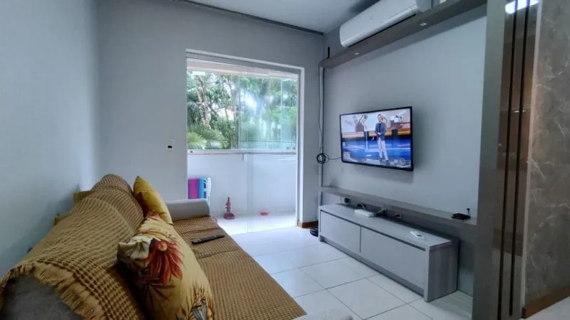 Apartamento com 2 dormitórios, sendo um deles suíte e 2 vagas de garagem no bairro Fortaleza — foto 3