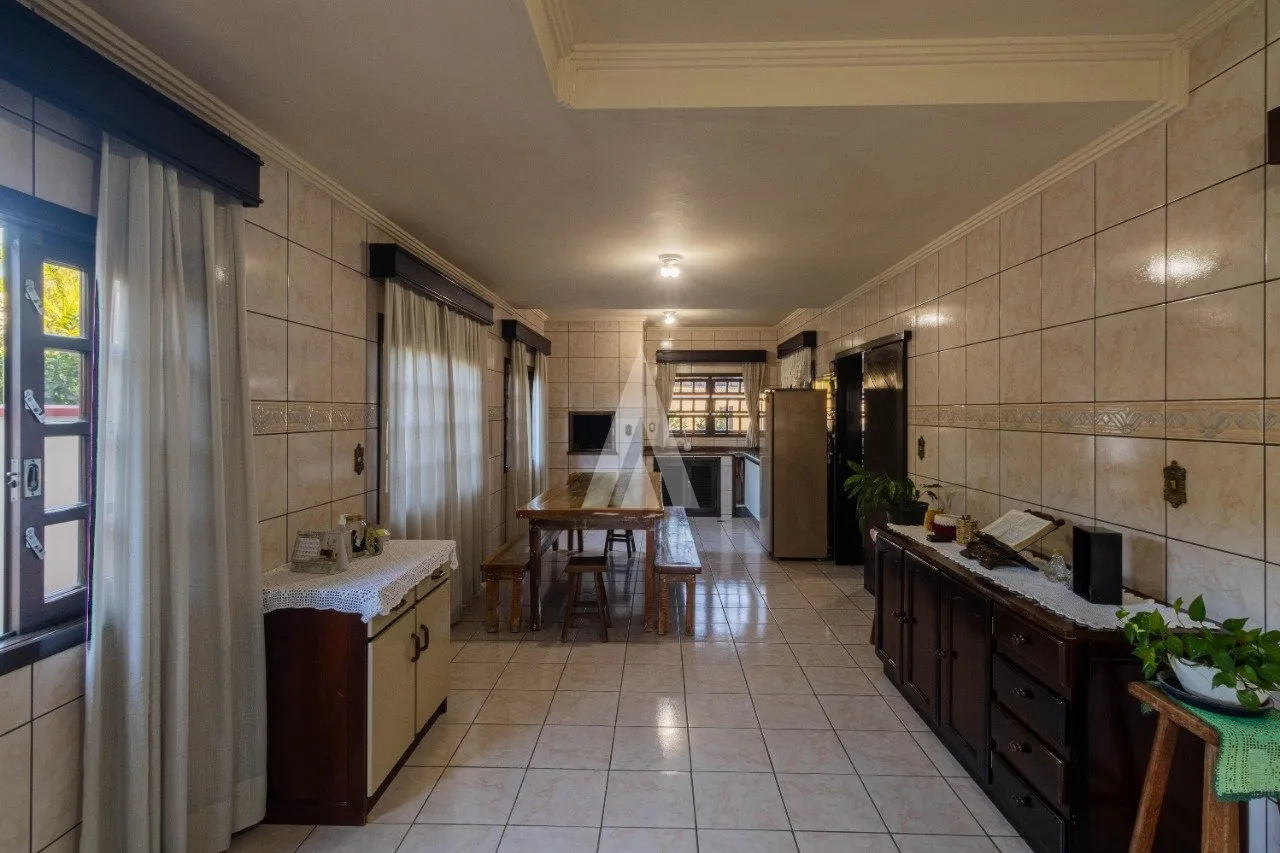 Sobrado com 1 suíte(s) mais 3 quarto(s) à venda no bairro Saguaçu em Joinville, de R$ 1.250.000,00 por R$ 1.100.000,00 — foto 5