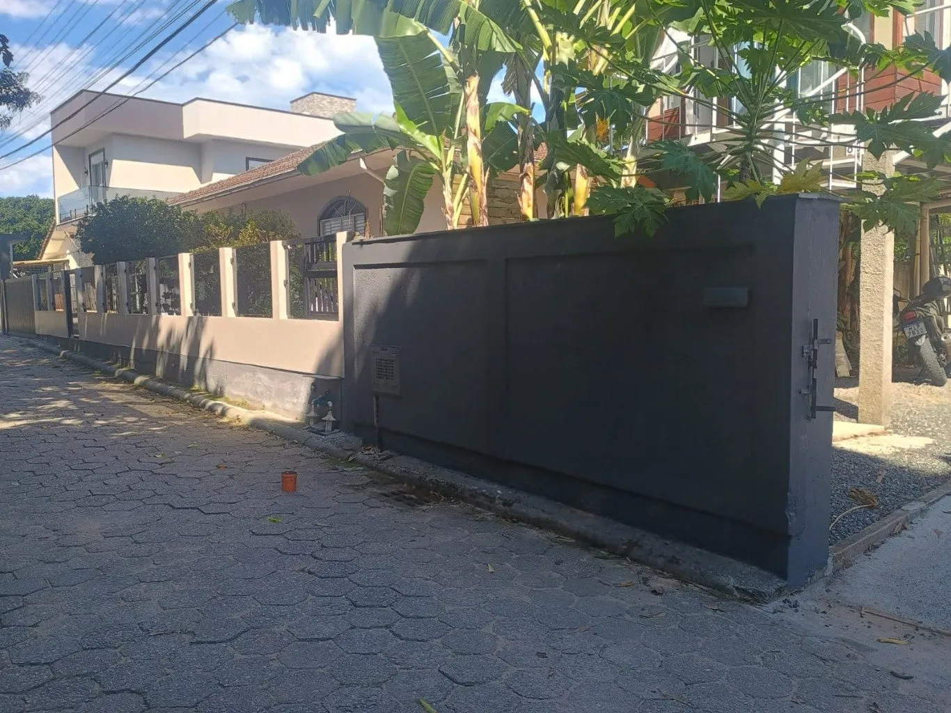 Outros Imóveis à venda com 1 quarto, 6 vagas, 350m² na Vassourinha no Rio Tavares, Florianópolis — foto 2