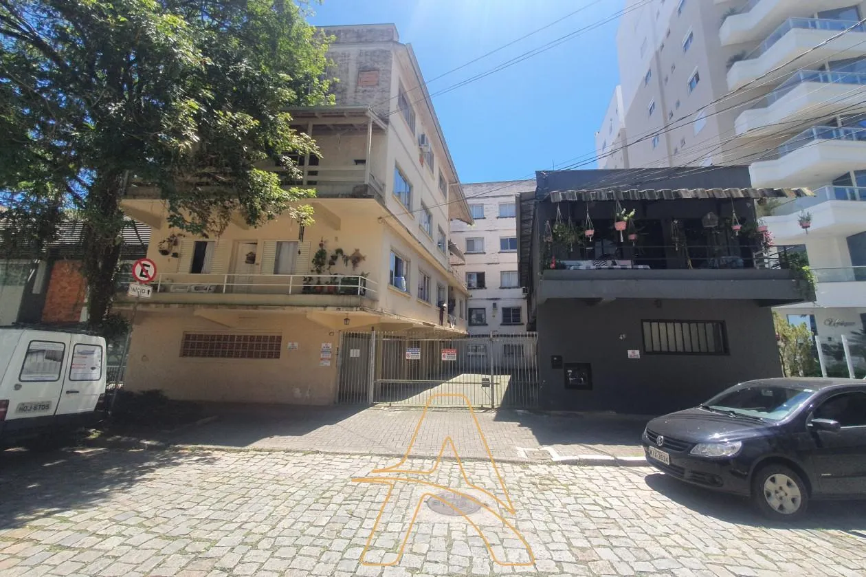 Apartamento com 03 Dormitórios no Bairro Jardim Blumenau - foto 1