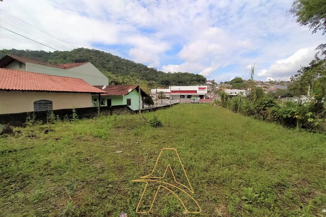 Oportunidade de Investimento Terreno de 1.182,47m com Frente para a Rua Hermann Tribess — foto 4