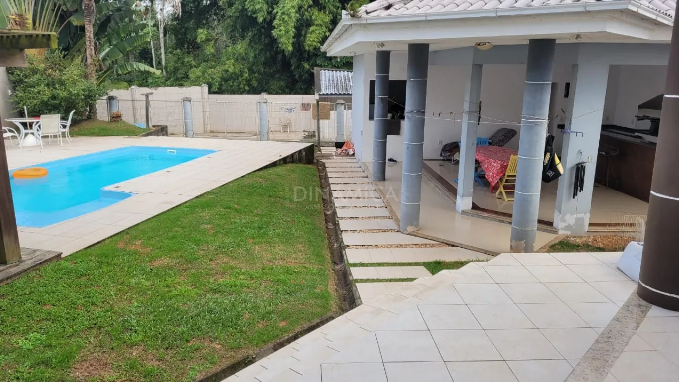 Belíssima casa de alto padrão a venda no Condomínio Pedra Branca em Palhoça! — foto 5