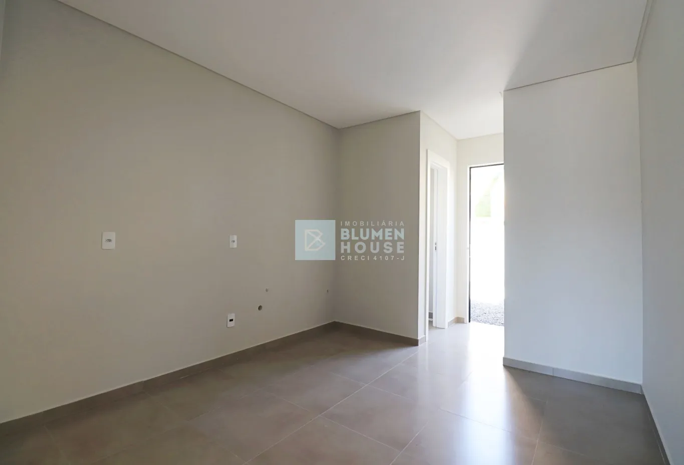 Triplex no bairro Fortaleza Alta! — foto 6