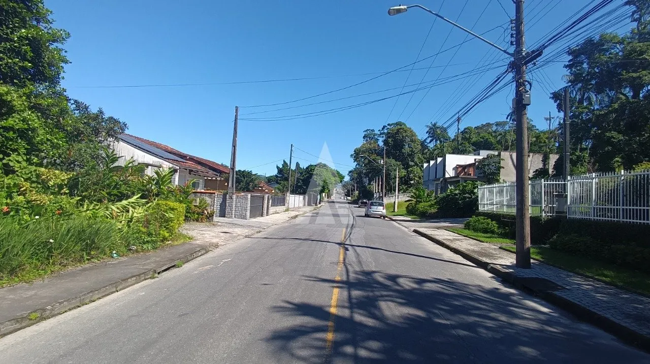 Terreno à venda no bairro Glória em Joinville, por R$ 1.900.000.00. — foto 3
