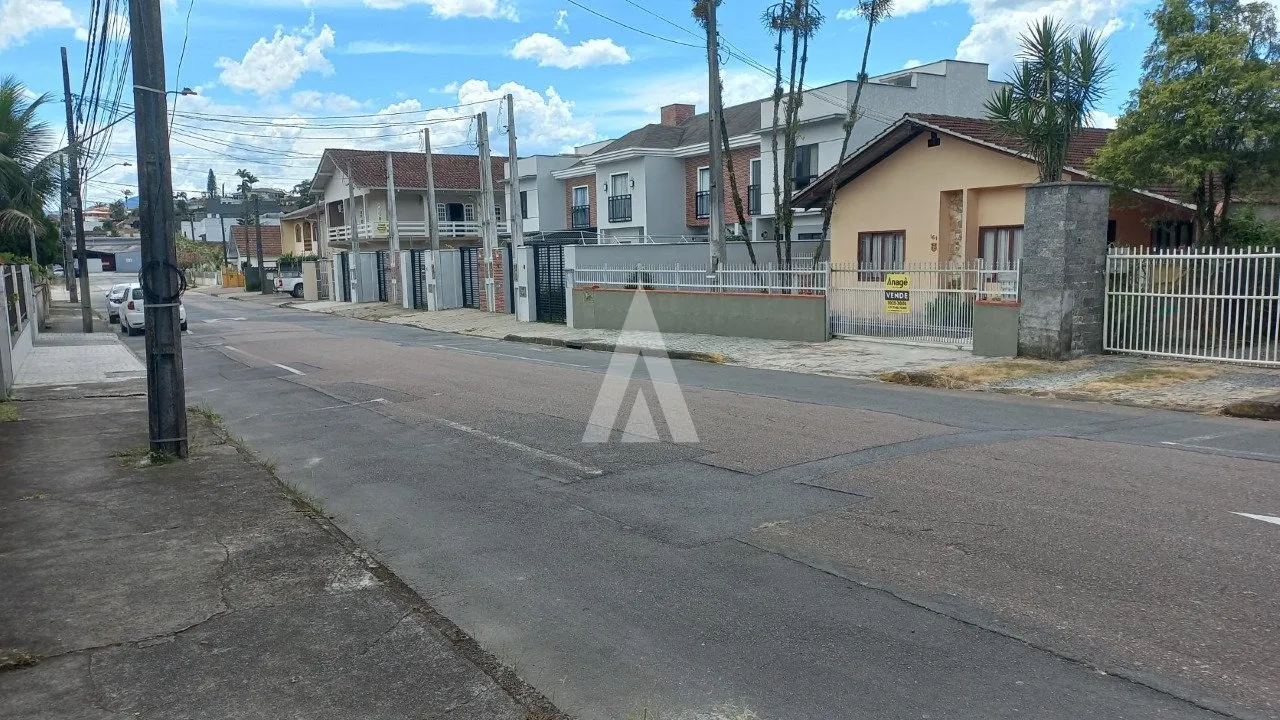 Terreno à venda no bairro Iririú em Joinville, por R$ 800.000.00. — foto 2