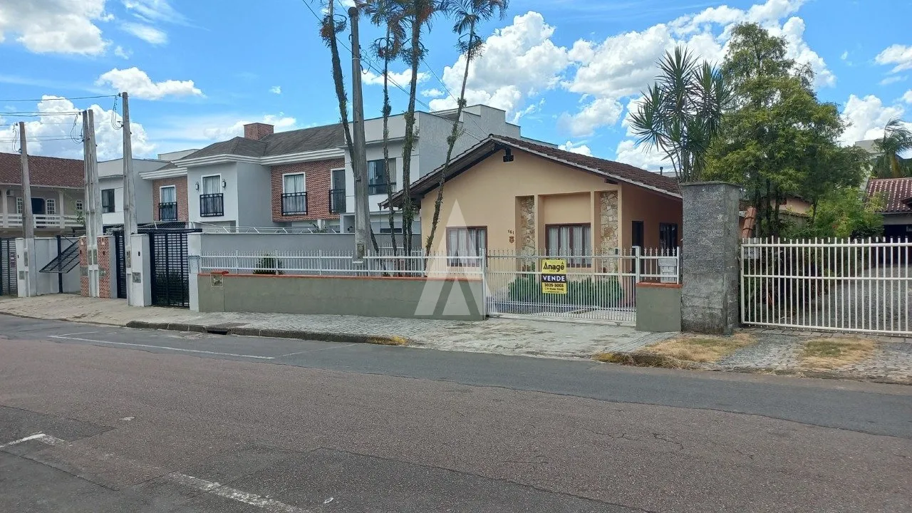 Terreno à venda no bairro Iririú em Joinville, por R$ 800.000.00. — foto 3