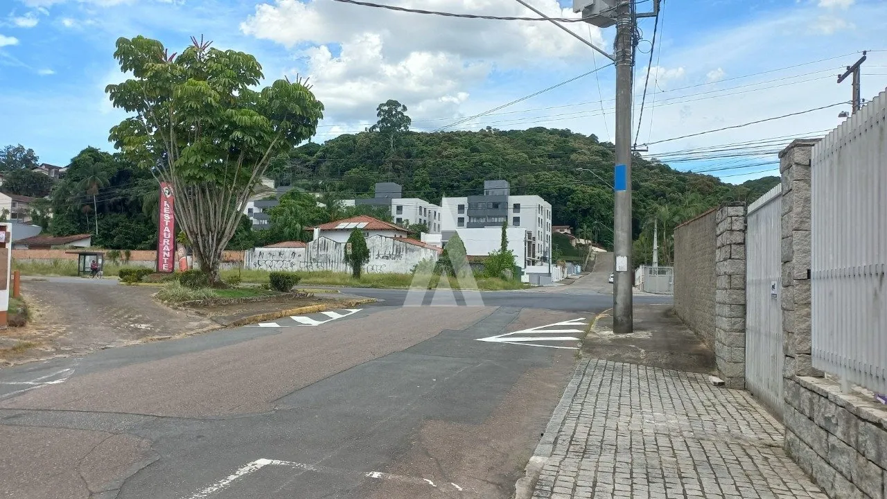 Terreno à venda no bairro Iririú em Joinville, por R$ 800.000.00. — foto 7