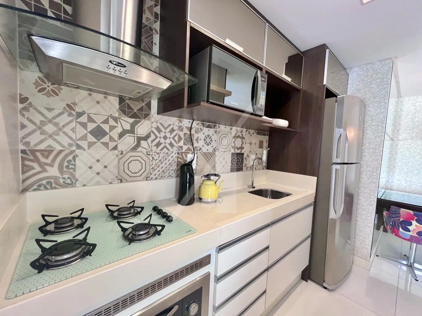 Oportunidade imperdível: apartamento mobiliado e decorado com 2 domritórios na Itoupava Seca - foto 1
