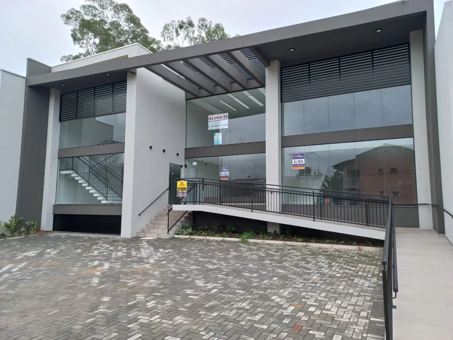 Sala comercial à venda no bairro Quintino em Timbó/SC - foto 1