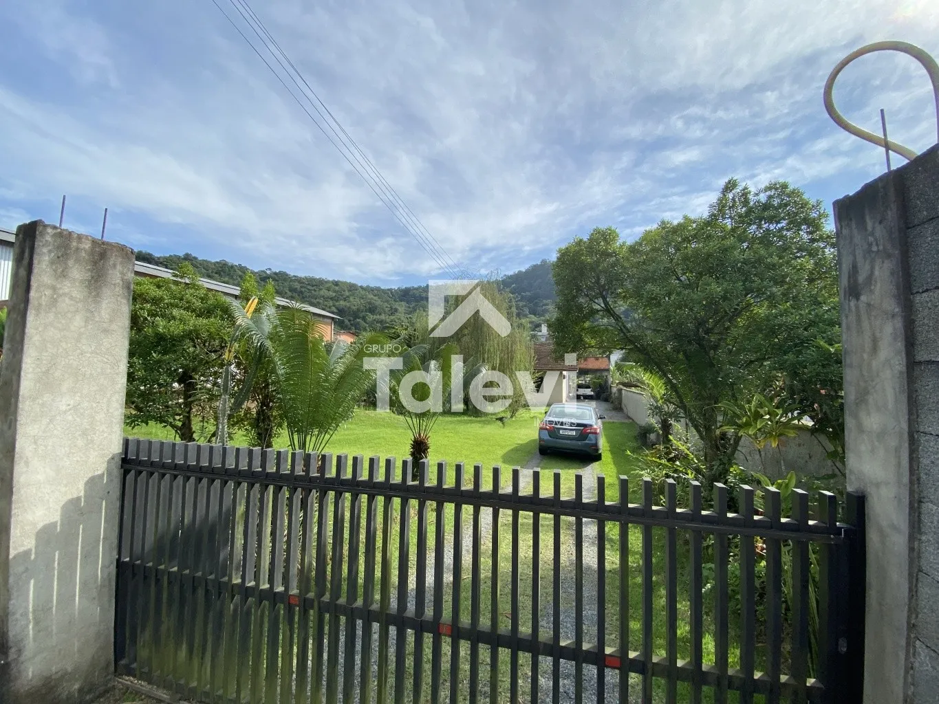 Casa à Venda no Centro de Pomerode - Amplo Terreno e Potencial de Expansão — foto 6