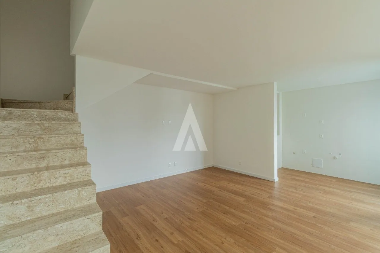 Apartamento com 2 suíte(s) à venda no bairro CENTRO em JOINVILLE, por R$ 748.635.00. — foto 2