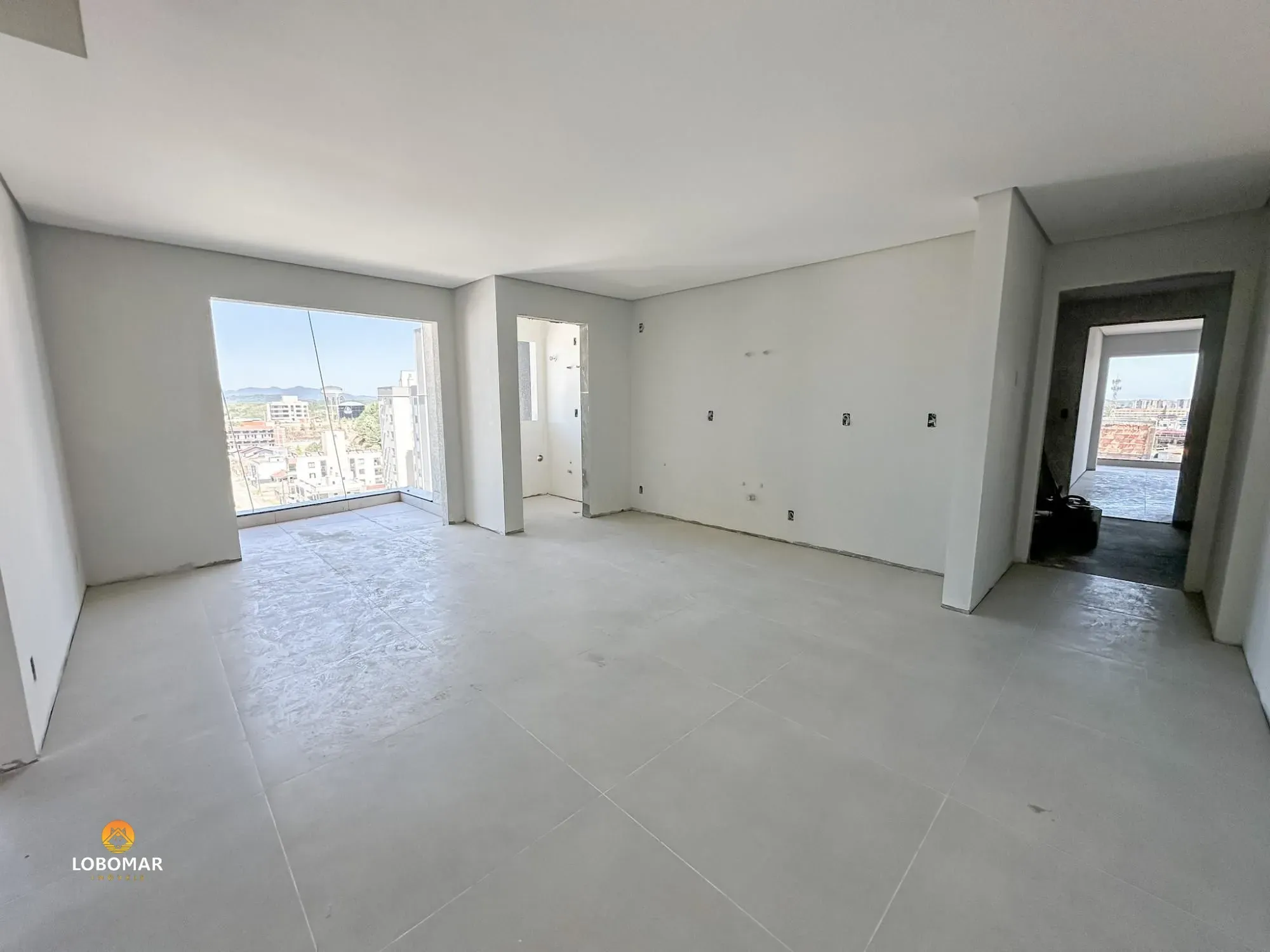 Apartamento a 300m do mar, sendo 1 suíte e 2 dormi. em Balneário Piçarras! - foto 1