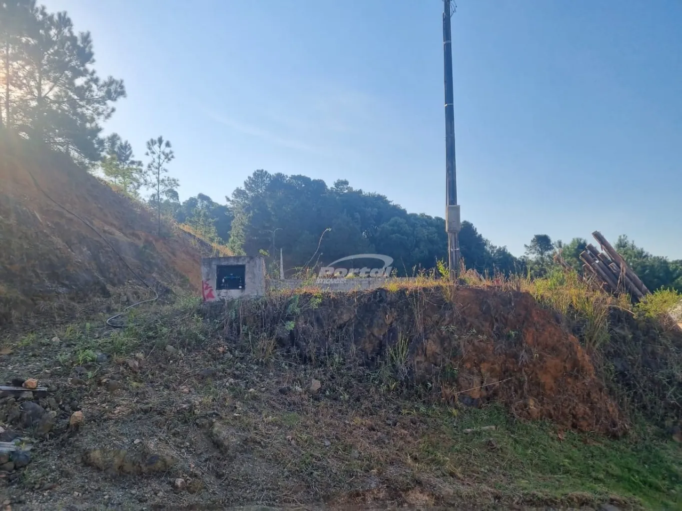 Lindo terreno plano em lugar alto no Itacolomi pronto pra construir. — foto 3