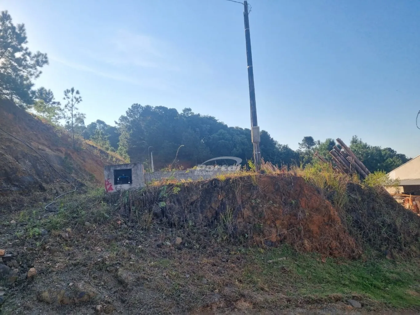 Lindo terreno plano em lugar alto no Itacolomi pronto pra construir. — foto 5