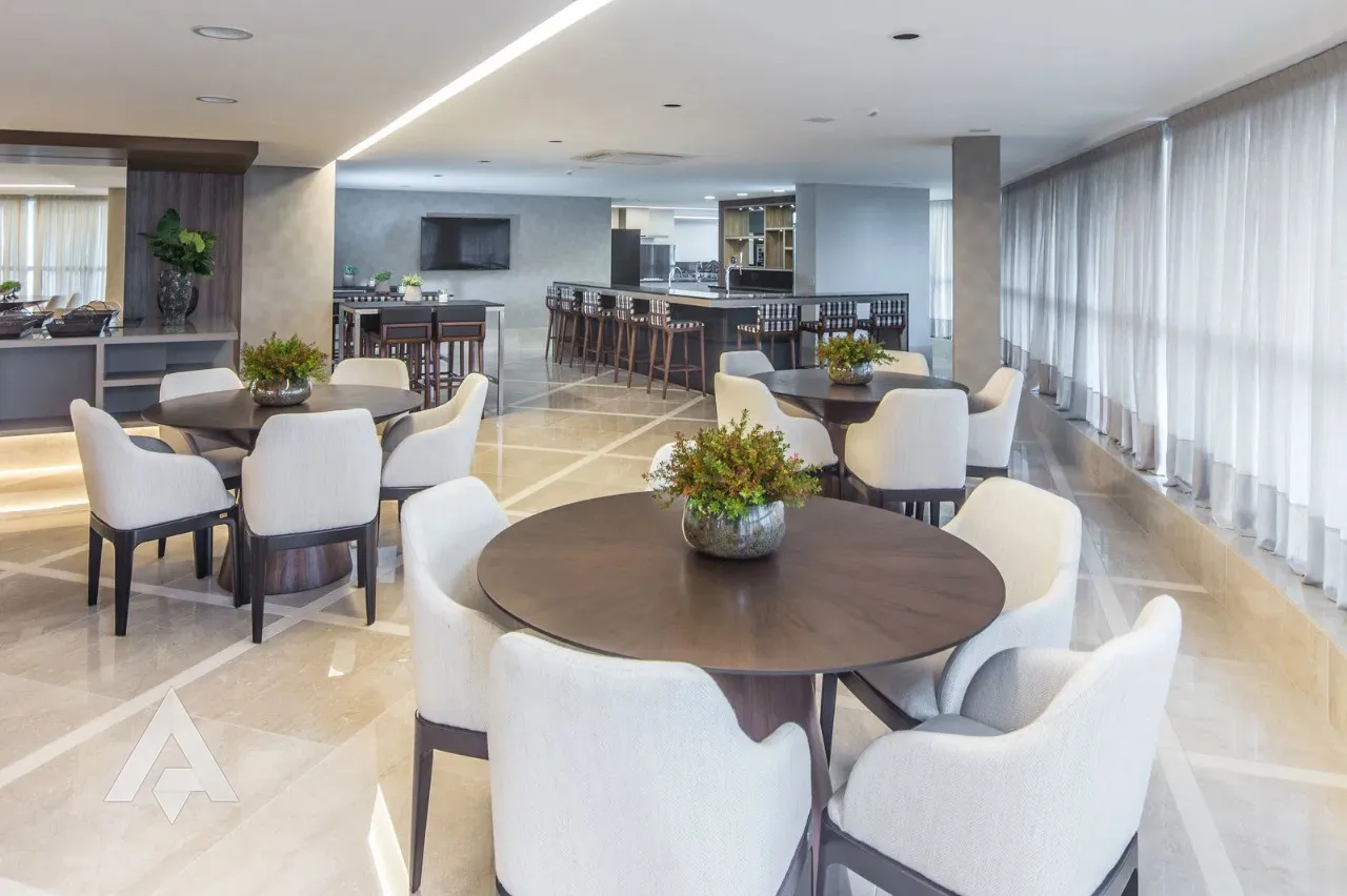 Apartamento de frente para o mar com espaço amplo, acabamento de altíssimo padrão localizado na Avenida Atlântica, em Balneário Camboriú! — foto 7
