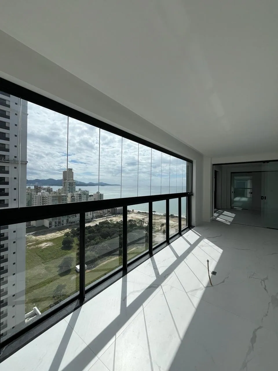 Apartamentos em Itapema - foto 1