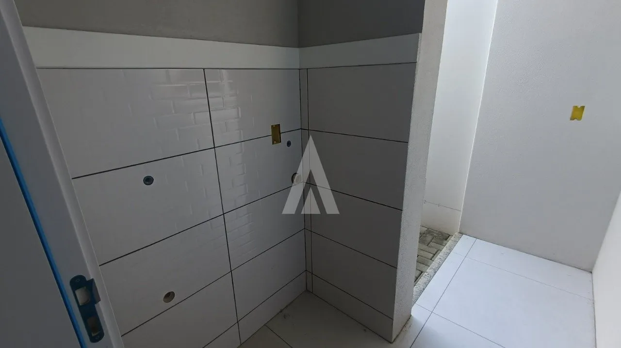 Casa Geminada com 1 suíte(s) mais 1 quarto(s) à venda no bairro João Costa em Joinville, por R$ 399.000.00. — foto 7