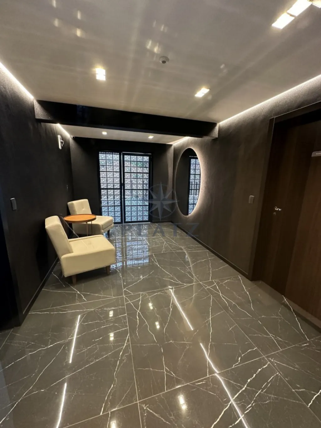 Apartamento novo contendo 3 suítes, sacada com churrasqueira, lavabo, área de serviço e duas vagas de garagem — foto 3