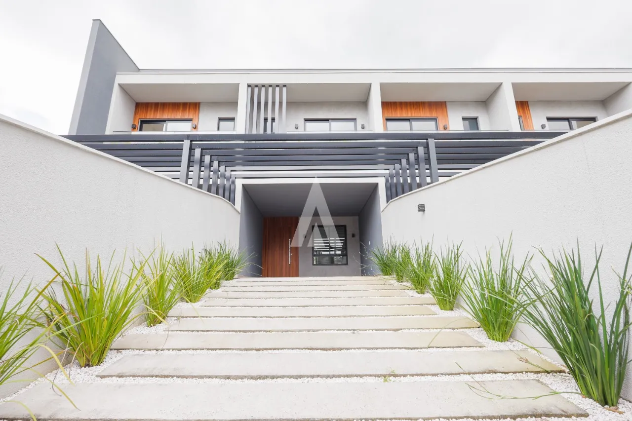 Casa com 1 suíte e 2 quartos à venda no bairro São Marcos em Joinville-SC por R$ 695.000,00. - foto 1