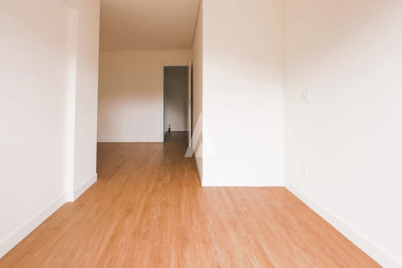 Casa com 1 suíte e 2 quartos à venda no bairro São Marcos em Joinville-SC por R$ 695.000,00. — foto 7