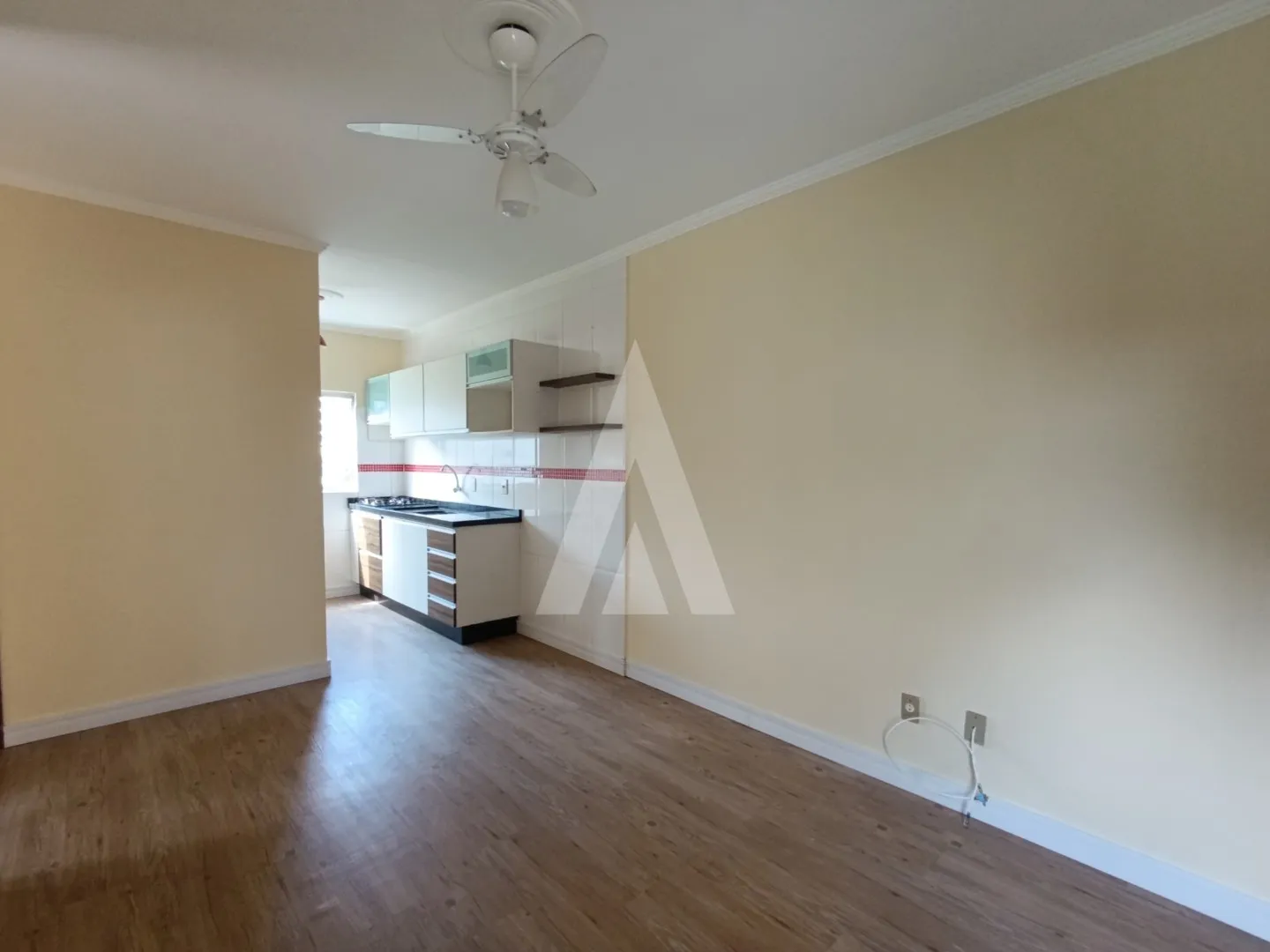 Apartamento localizado no bairro Saguaçu, composto por 2 dormitórios e 1 vaga de garagem coberta. — foto 3