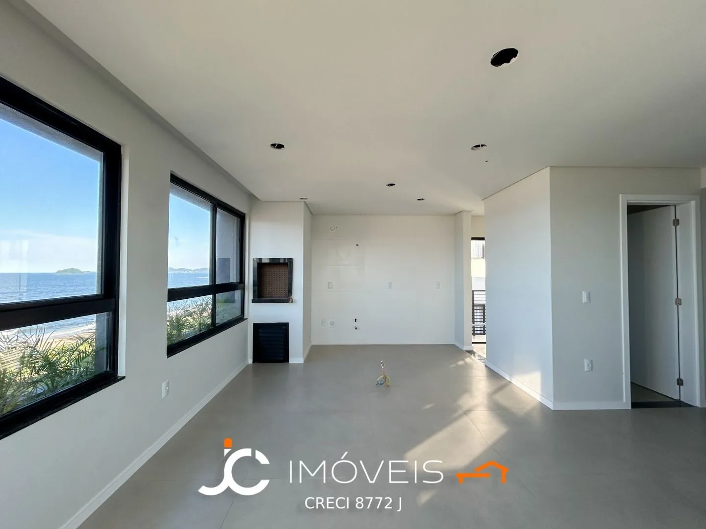 Apartamento com 3 dormitórios sendo 1 suíte à venda, 90 m por R$ 787.000 - Itajubá II - Barra Velha/SC - foto 1