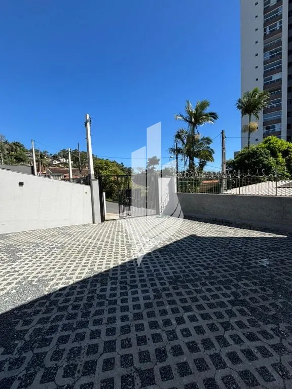Sobrado no bairro Escola Agrícola — foto 2